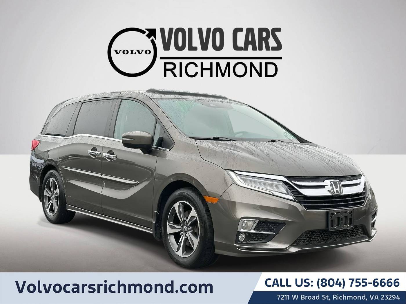 2018 Honda Odyssey Touring — Minivan — 52,086 mi — Richmond, VA