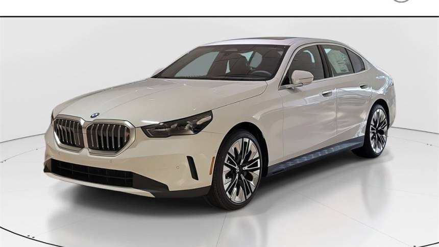 2024 BMW 5 Series 530i — Sedan — 10,002 mi — Miami, FL