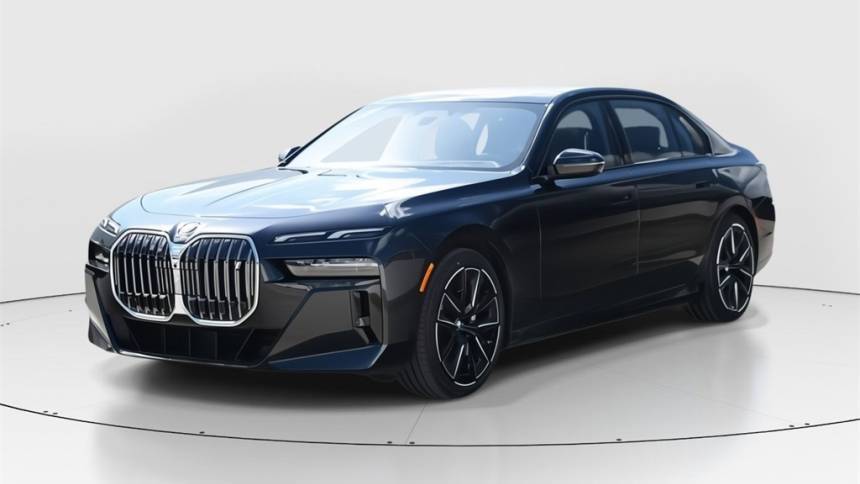 2023 BMW i7 xDrive60 — Sedan — 5,341 mi — Miami, FL