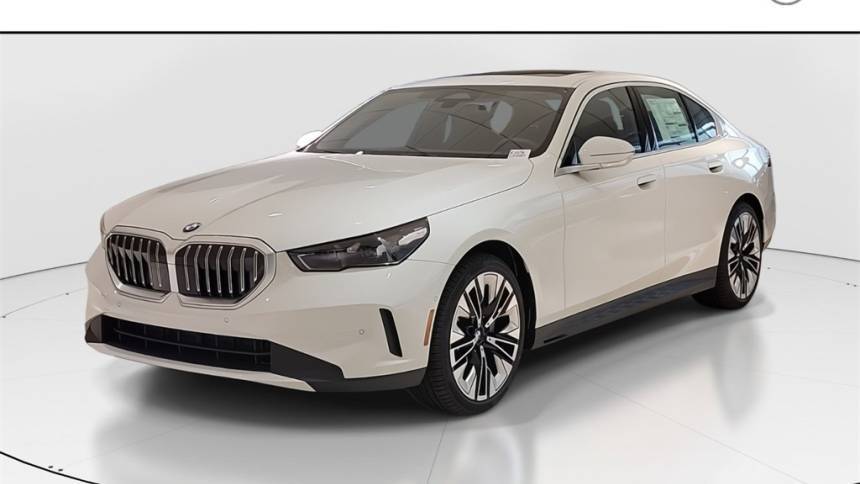2024 BMW 5 Series 530i — Sedan — 11,095 mi — Miami, FL