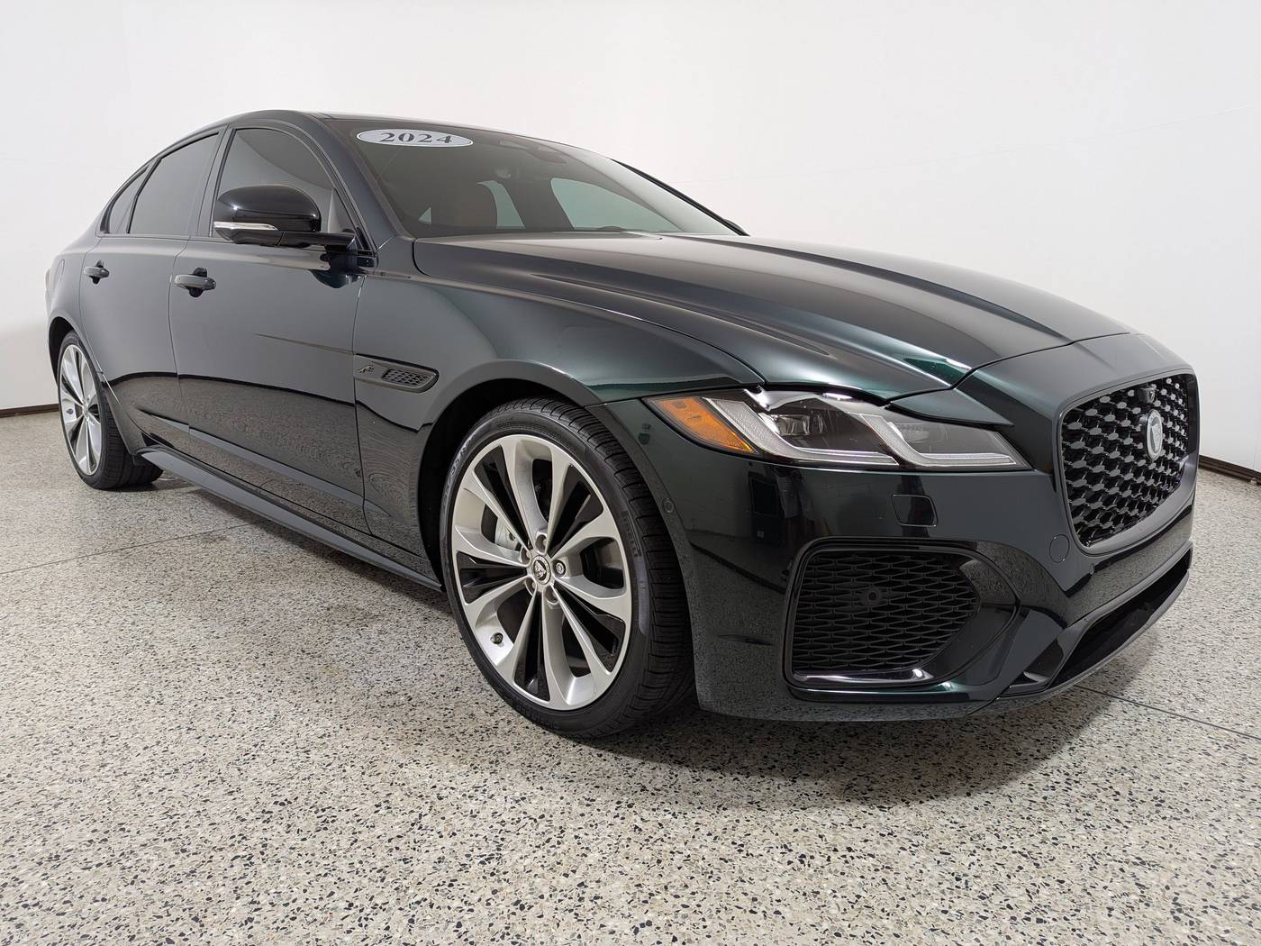 2024 Jaguar XF R-Dynamic SE — Sedan — 8,217 mi — West Melbourne, FL