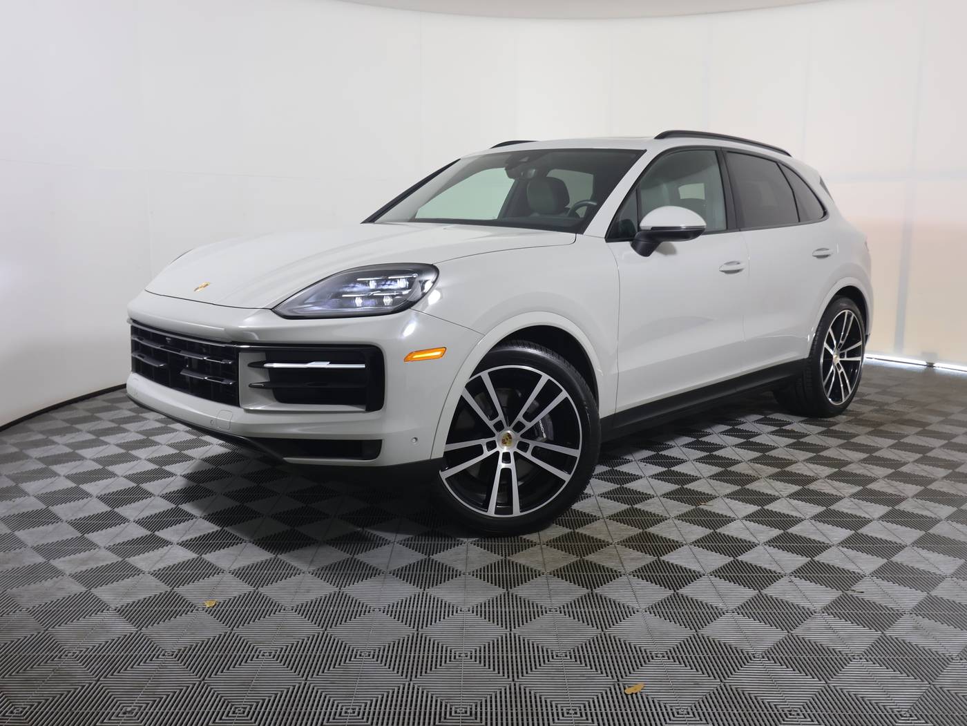 2024 Porsche Cayenne Standard — SUV — 6,424 mi — West Melbourne, FL