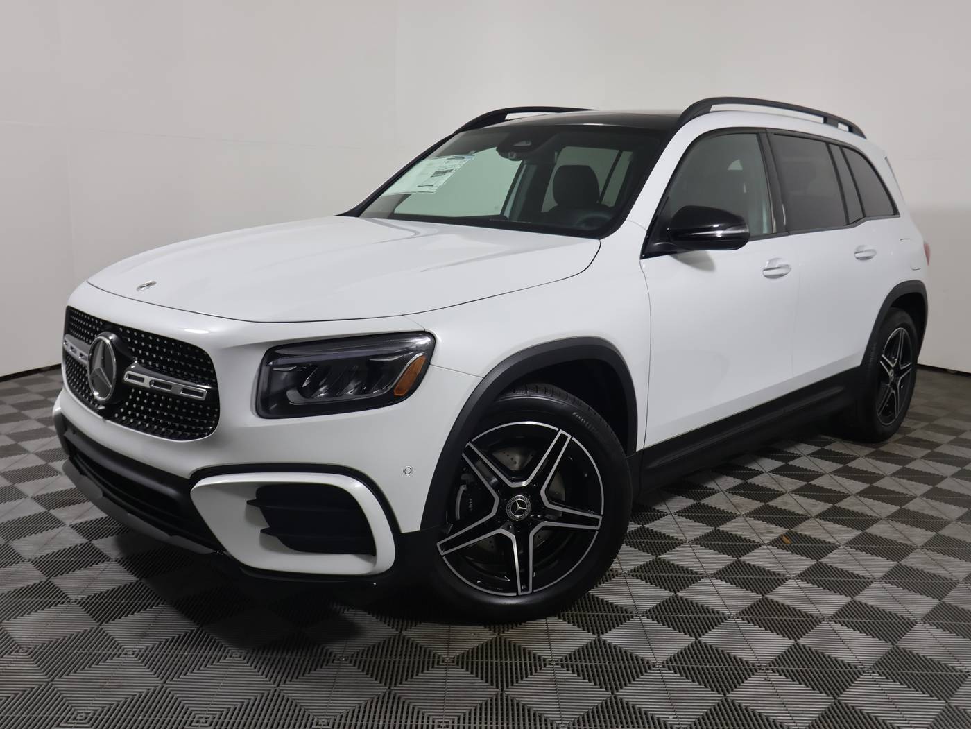 2024 Mercedes-Benz GLB GLB 250 — SUV — 7,318 mi — West Melbourne, FL