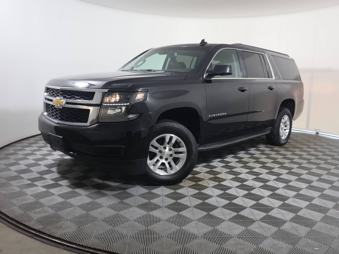 2019 Chevrolet Suburban LT — SUV — 142,323 mi — West Melbourne, FL