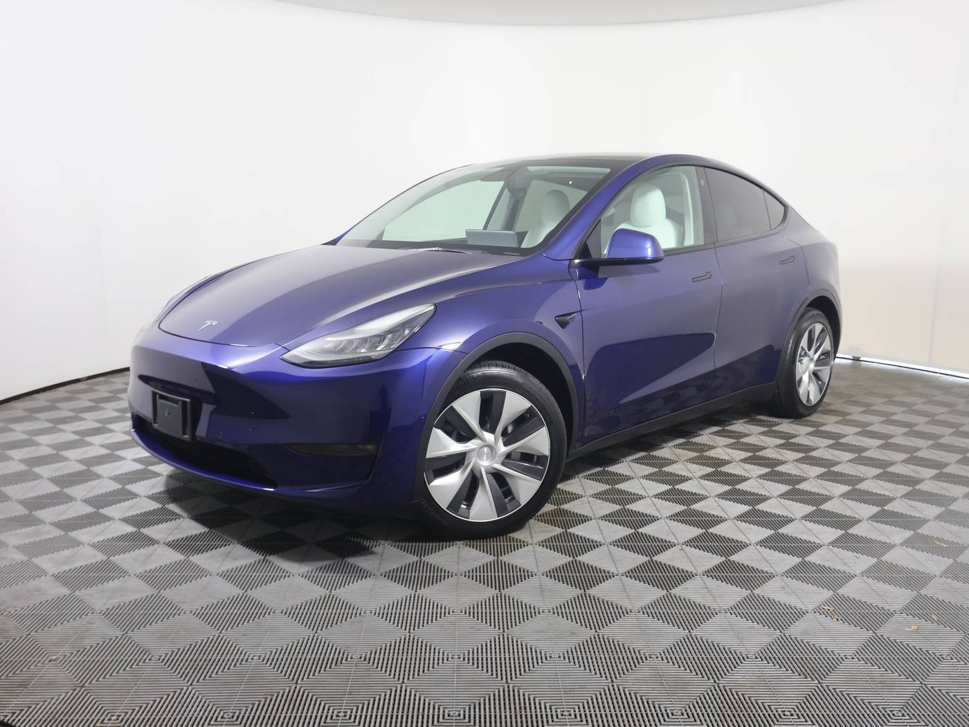 2021 Tesla Model Y Long Range — SUV — 33,541 mi — West Melbourne, FL