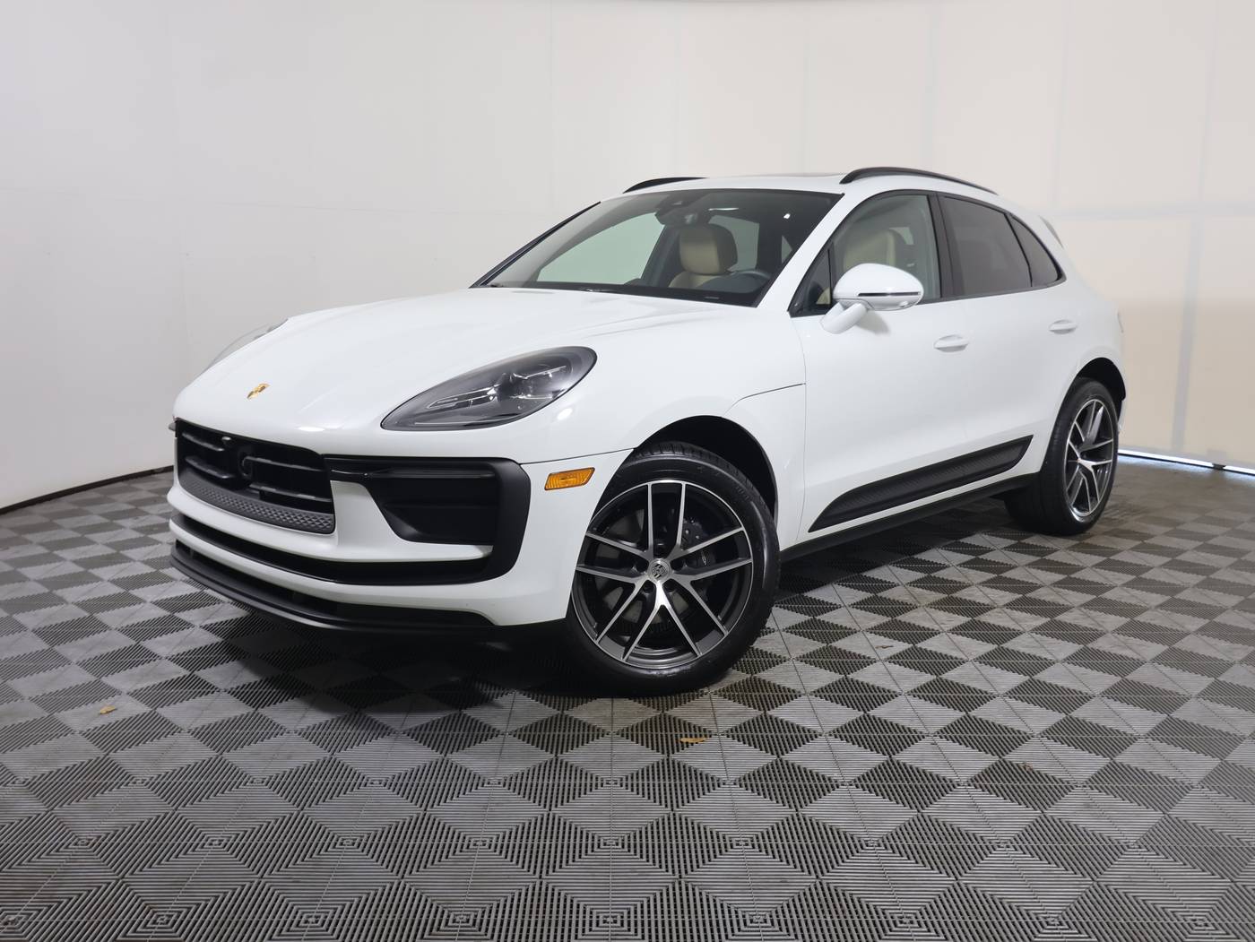 2025 Porsche Macan Macan — SUV — 6,699 mi — West Melbourne, FL
