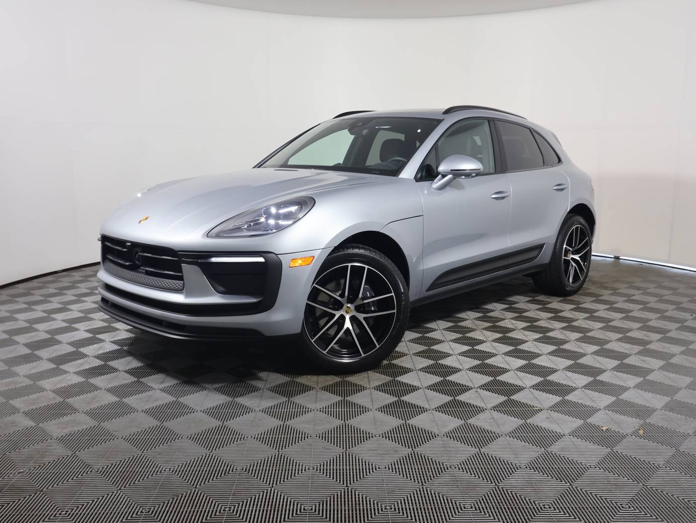2024 Porsche Macan Standard — SUV — 8,662 mi — West Melbourne, FL