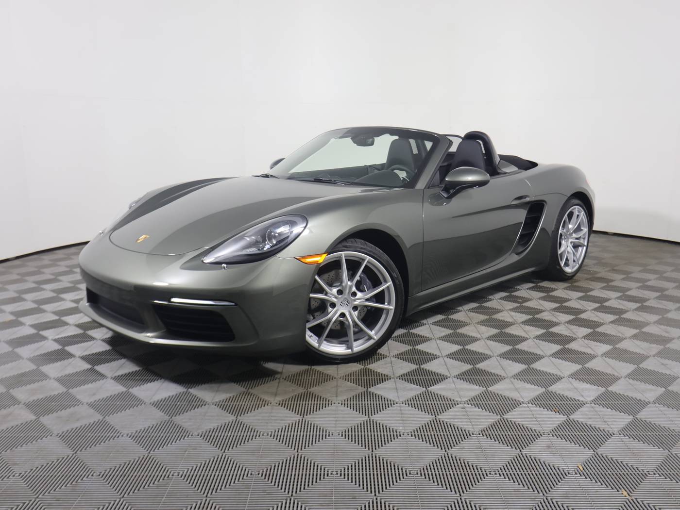 2025 Porsche 718 Boxster Standard — Convertible — 428 mi — West Melbourne, FL