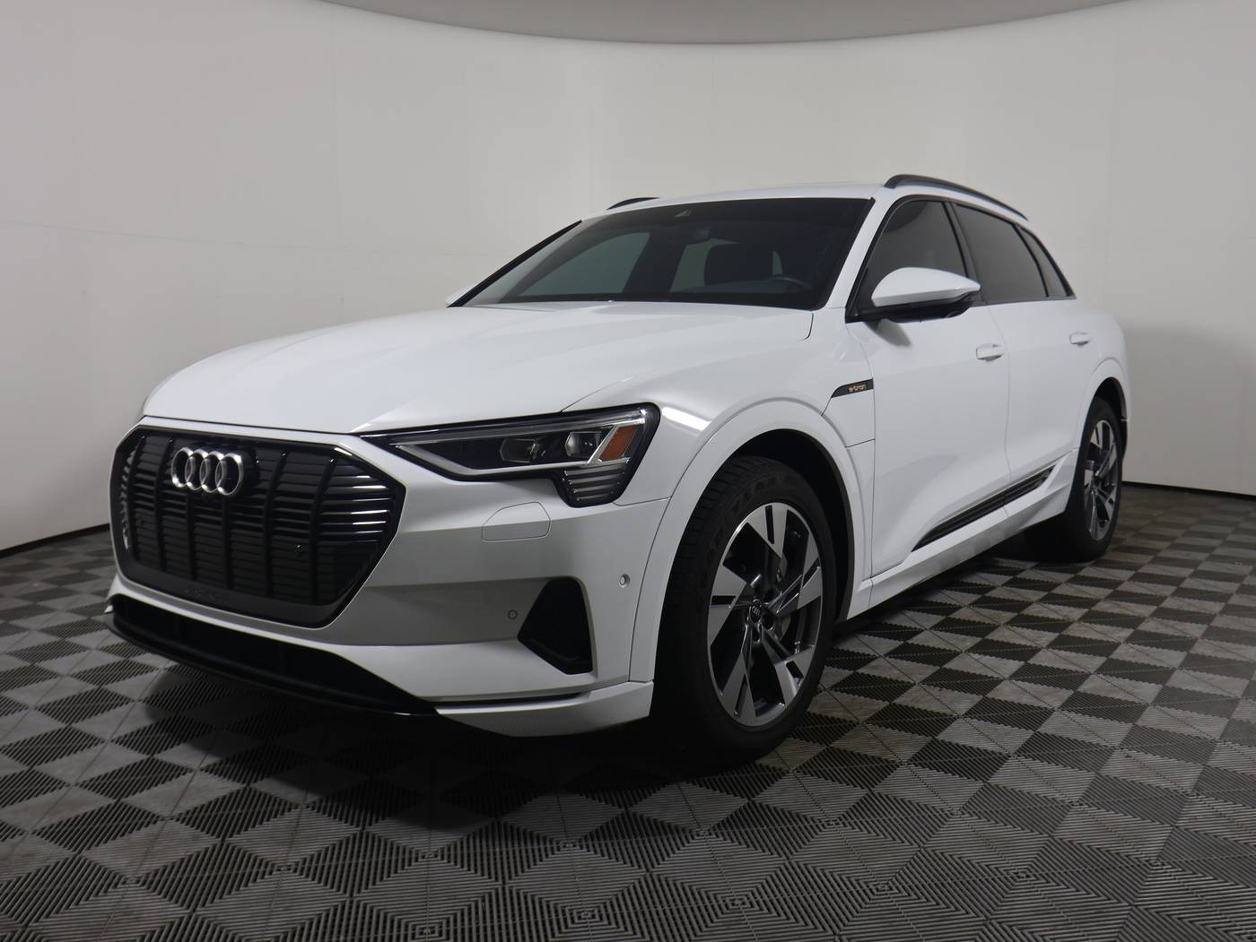 2022 Audi e-tron Premium — SUV — 28,266 mi — West Melbourne, FL