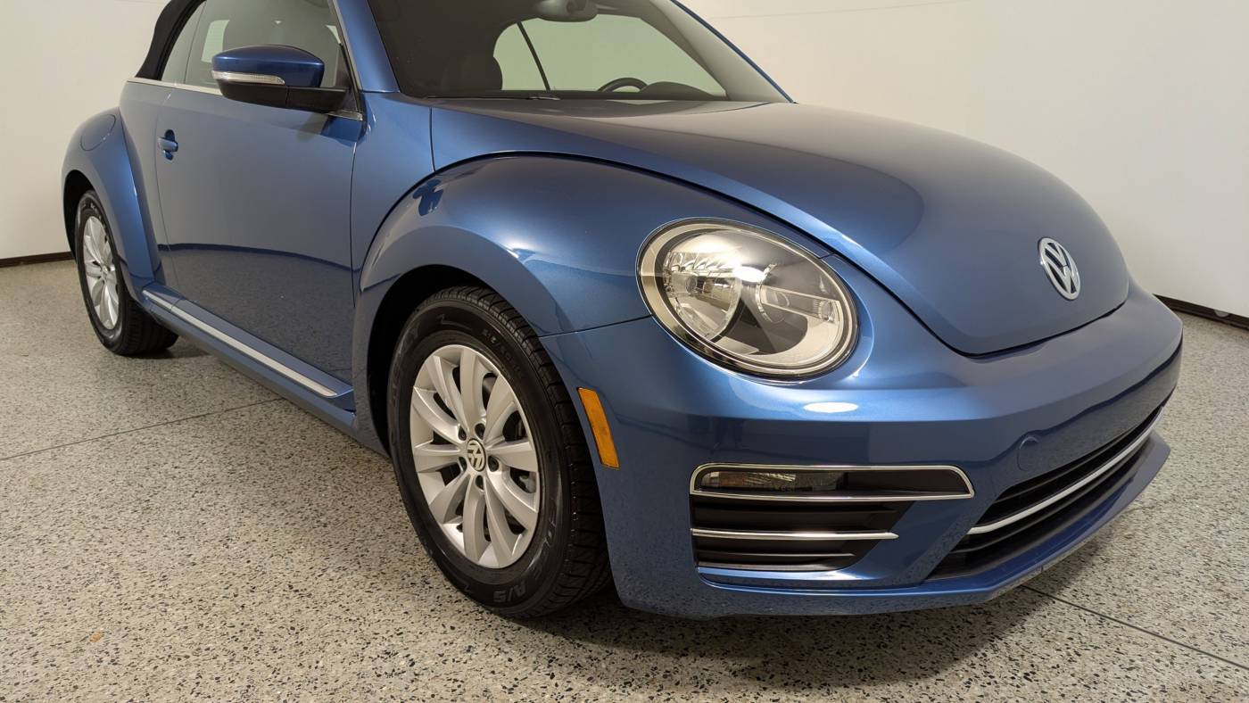 2019 Volkswagen Beetle S — Convertible — 37,007 mi — West Melbourne, FL