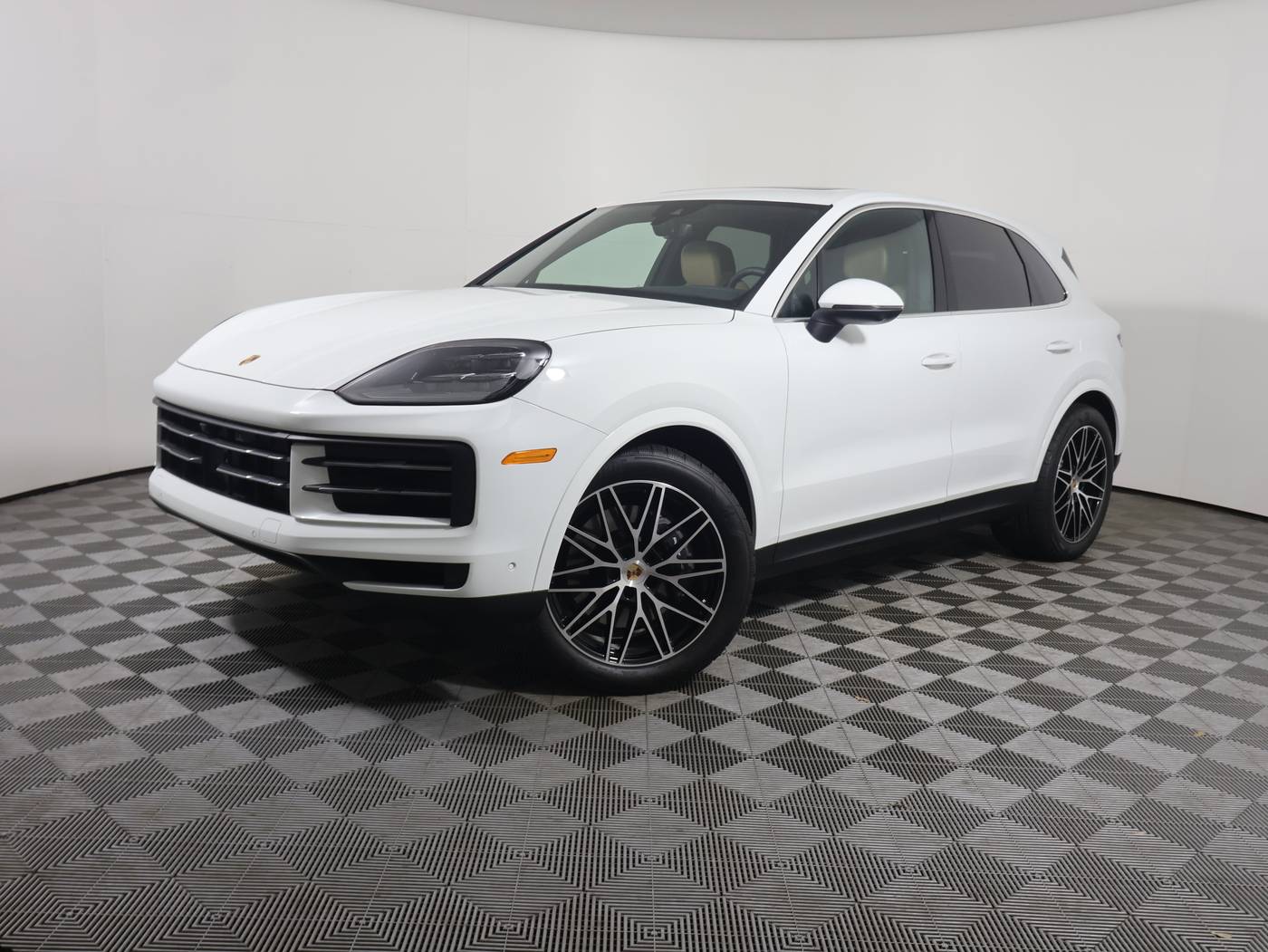 2025 Porsche Cayenne Cayenne — SUV — 4,494 mi — West Melbourne, FL
