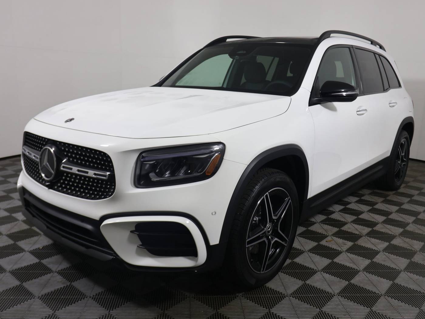 2024 Mercedes-Benz GLB GLB 250 — SUV — 8,737 mi — West Melbourne, FL