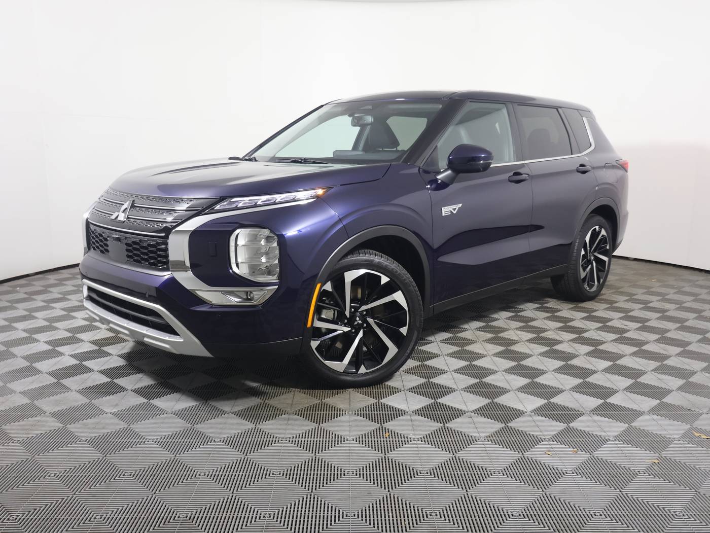 2025 Mitsubishi Outlander Plug-In Hybrid SE Ralliart — SUV — 251 mi — West Melbourne, FL