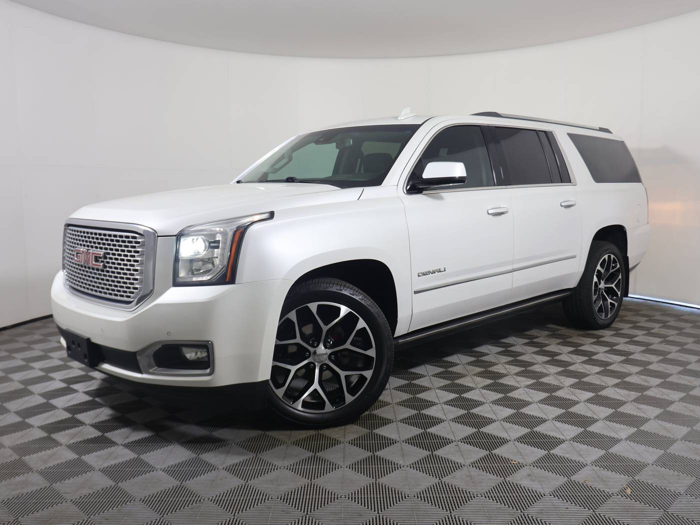 2017 GMC Yukon Denali — SUV — 111,624 mi — West Melbourne, FL