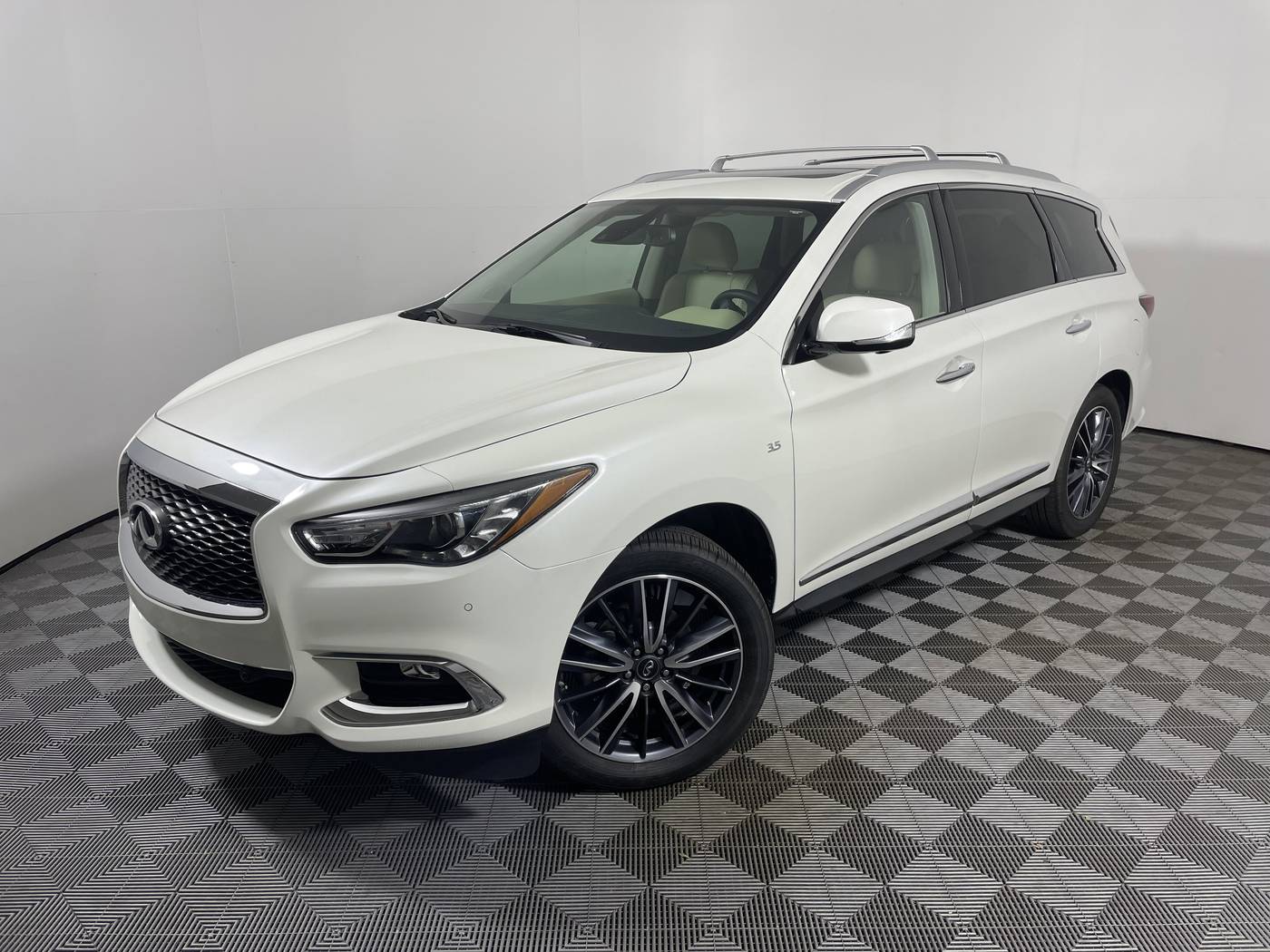2019 INFINITI QX60 LUXE — SUV — 81,042 mi — West Melbourne, FL