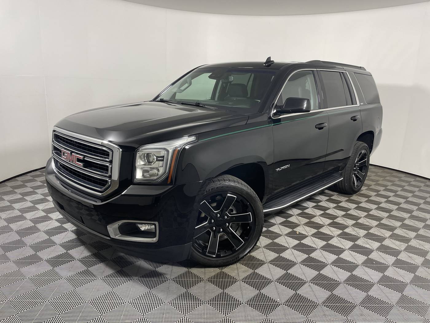 2018 GMC Yukon SLT — SUV — 50,712 mi — West Melbourne, FL