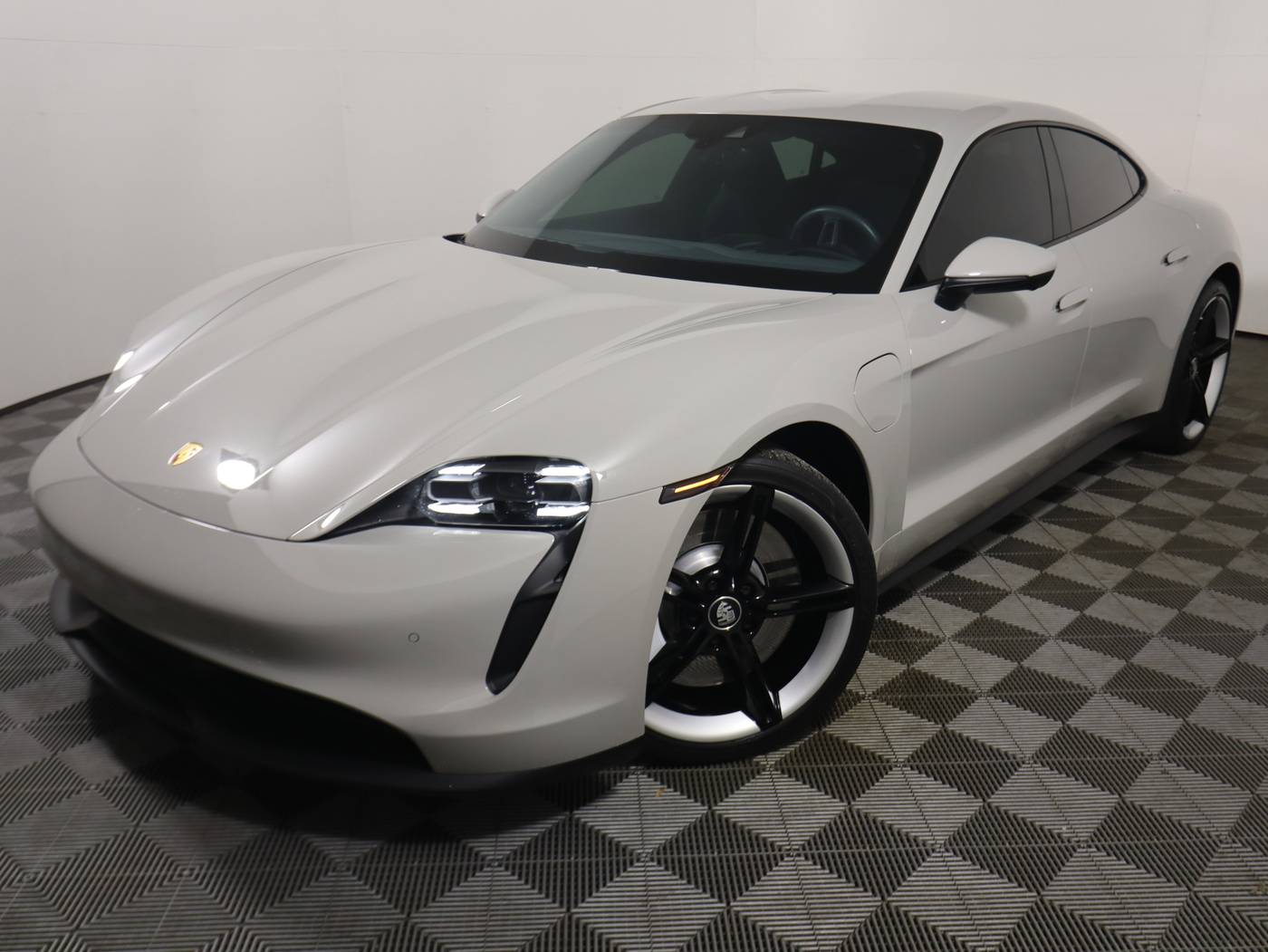 2022 Porsche Taycan Standard — Sedan — 21,262 mi — West Melbourne, FL