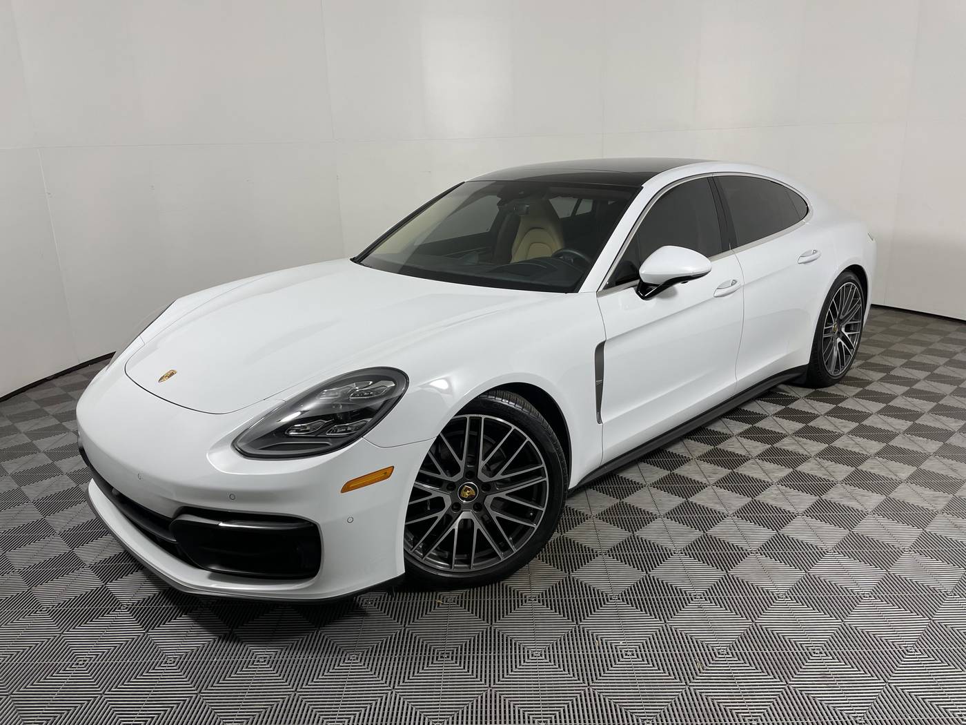 2022 Porsche Panamera Platinum Edition — Hatchback — 16,279 mi — West Melbourne, FL