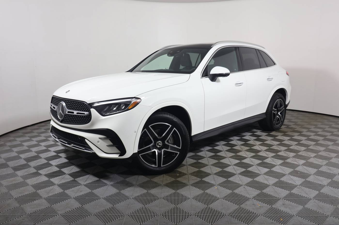 2025 Mercedes-Benz GLC GLC 350e — SUV — 512 mi — West Melbourne, FL