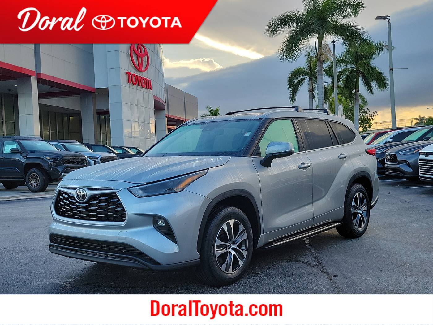 2023 Toyota Highlander XLE — SUV — 24,323 mi — Doral, FL