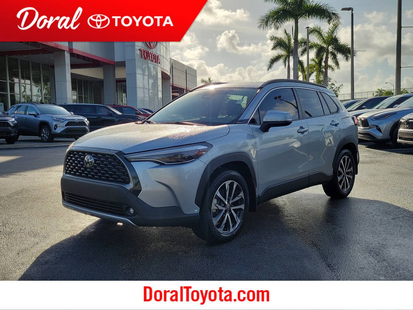 2023 Toyota Corolla Cross XLE — SUV — 15,031 mi — Doral, FL