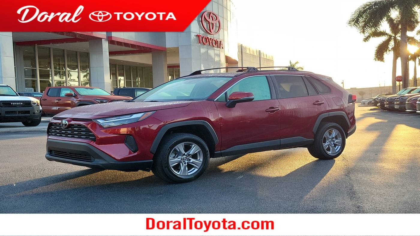 2023 Toyota RAV4 XLE — SUV — 25,375 mi — Doral, FL