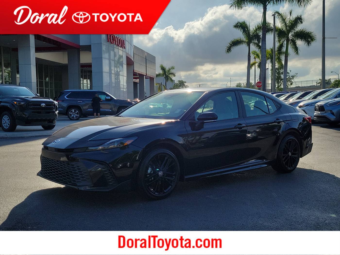 2025 Toyota Camry SE — Sedan — 10,996 mi — Doral, FL