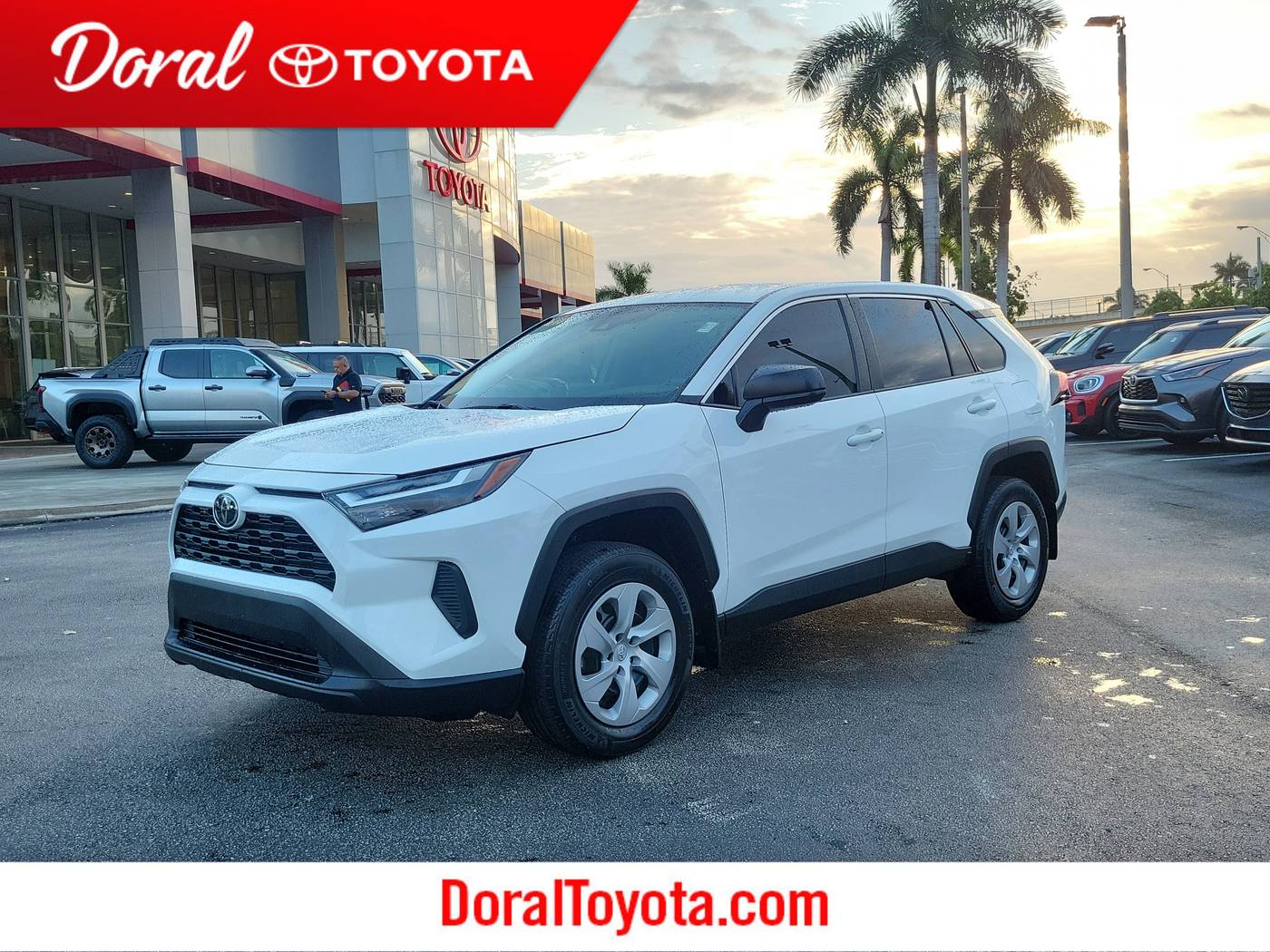 2024 Toyota RAV4 LE — SUV — 27,934 mi — Doral, FL