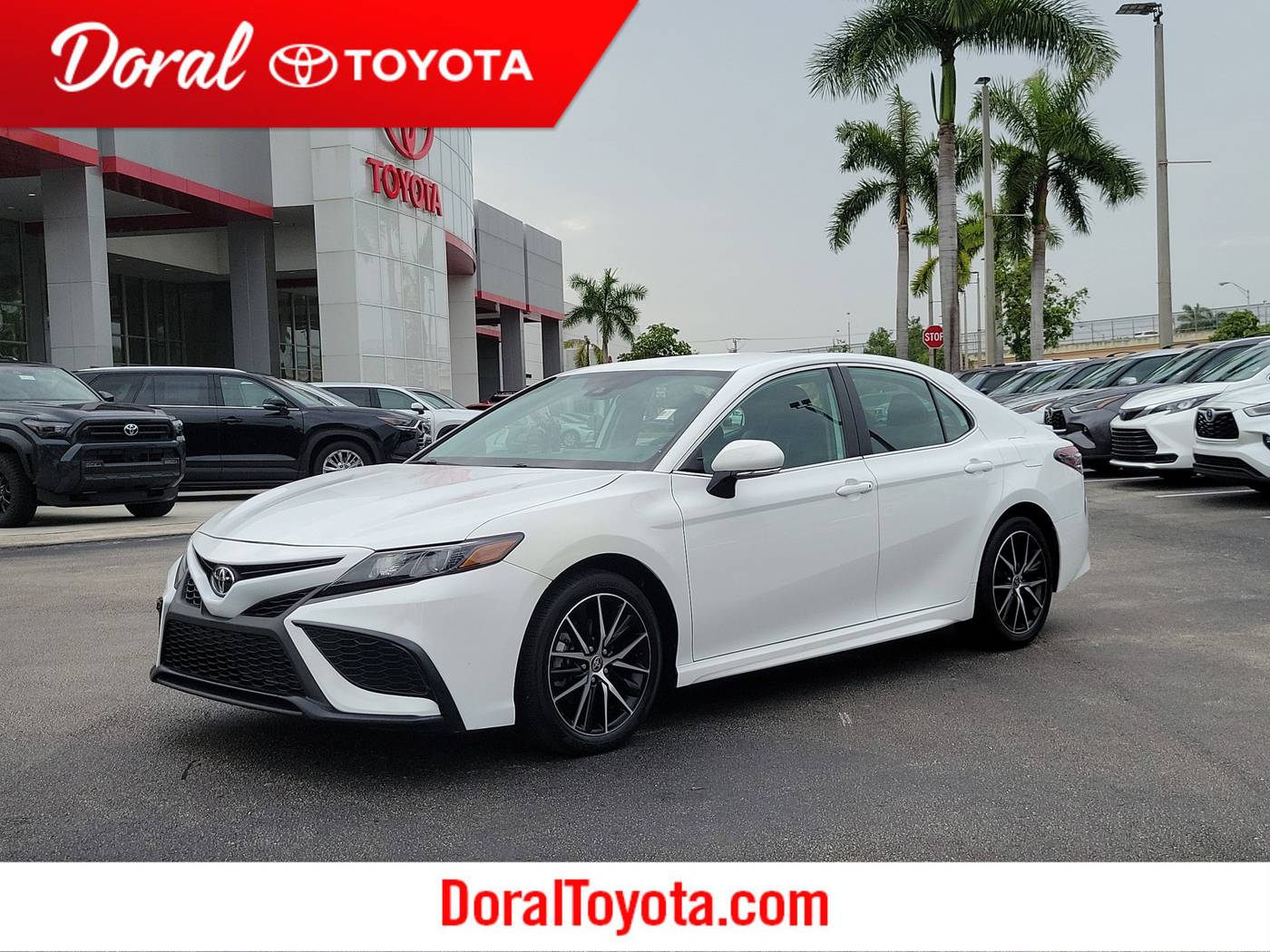 2024 Toyota Camry SE — Sedan — 20,635 mi — Doral, FL