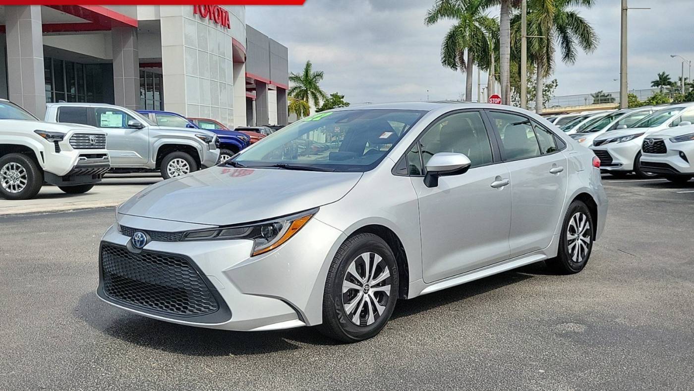 2022 Toyota Corolla Hybrid LE — Sedan — 9,662 mi — Doral, FL