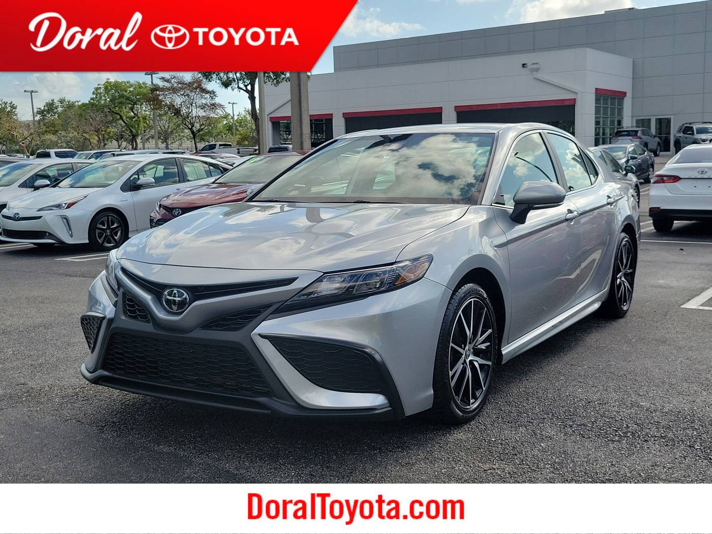 2023 Toyota Camry SE — Sedan — 11,315 mi — Doral, FL