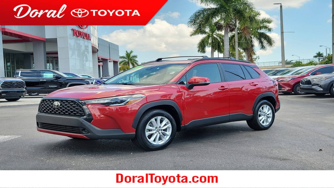 2022 Toyota Corolla Cross LE — SUV — 29,498 mi — Doral, FL