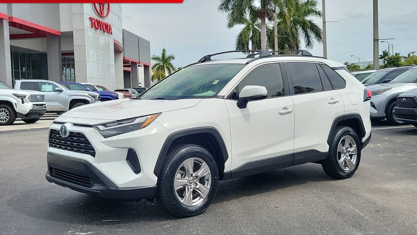 2023 Toyota RAV4 Hybrid XLE — SUV — 42,229 mi — Doral, FL