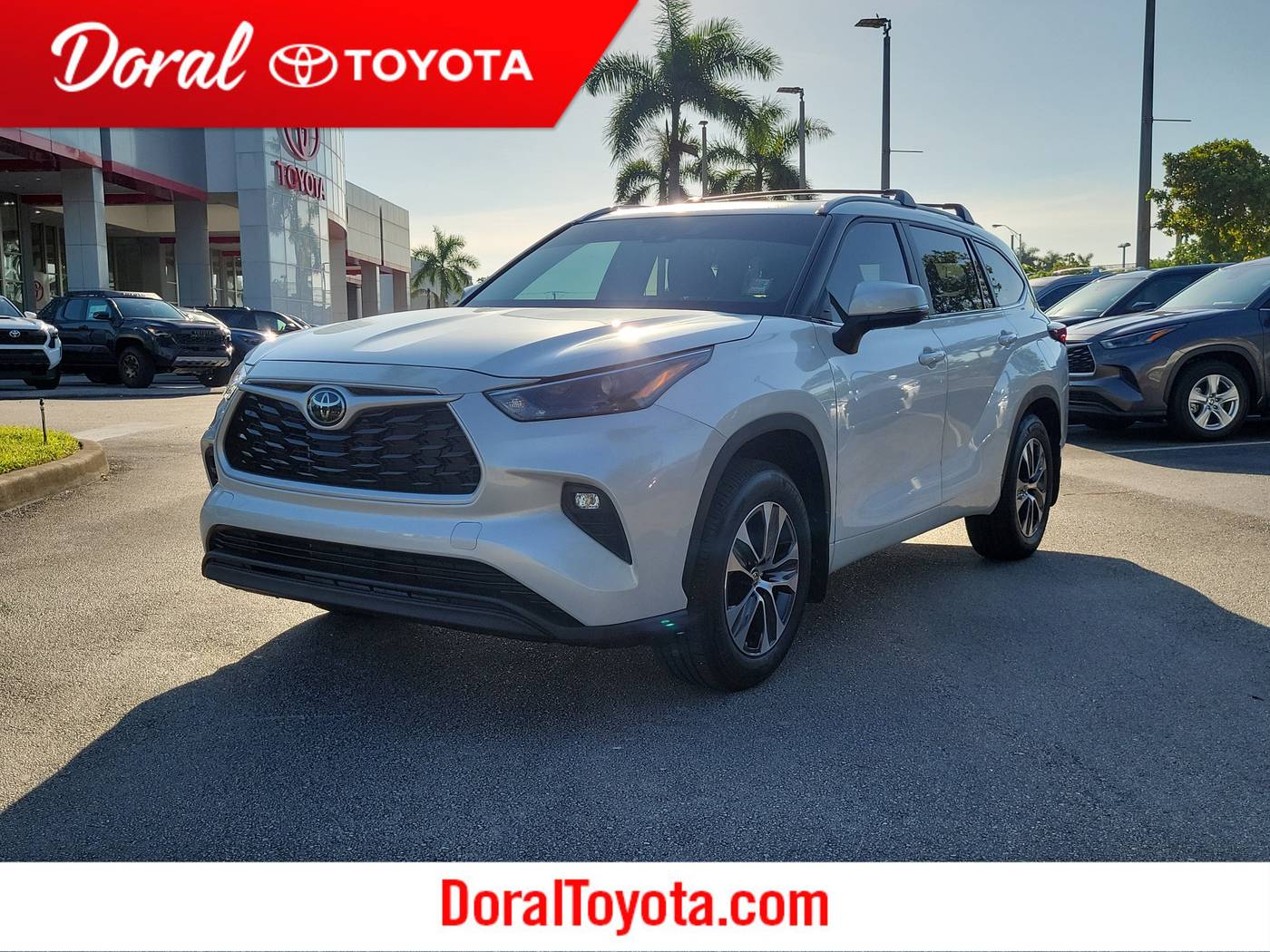 2024 Toyota Highlander XLE — SUV — 4,634 mi — Doral, FL