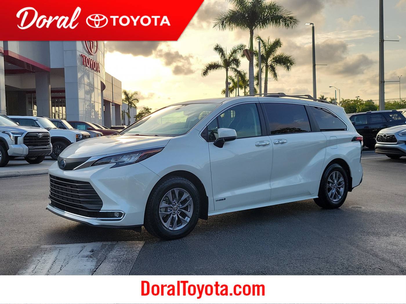 2021 Toyota Sienna XLE — Minivan — 42,805 mi — Doral, FL