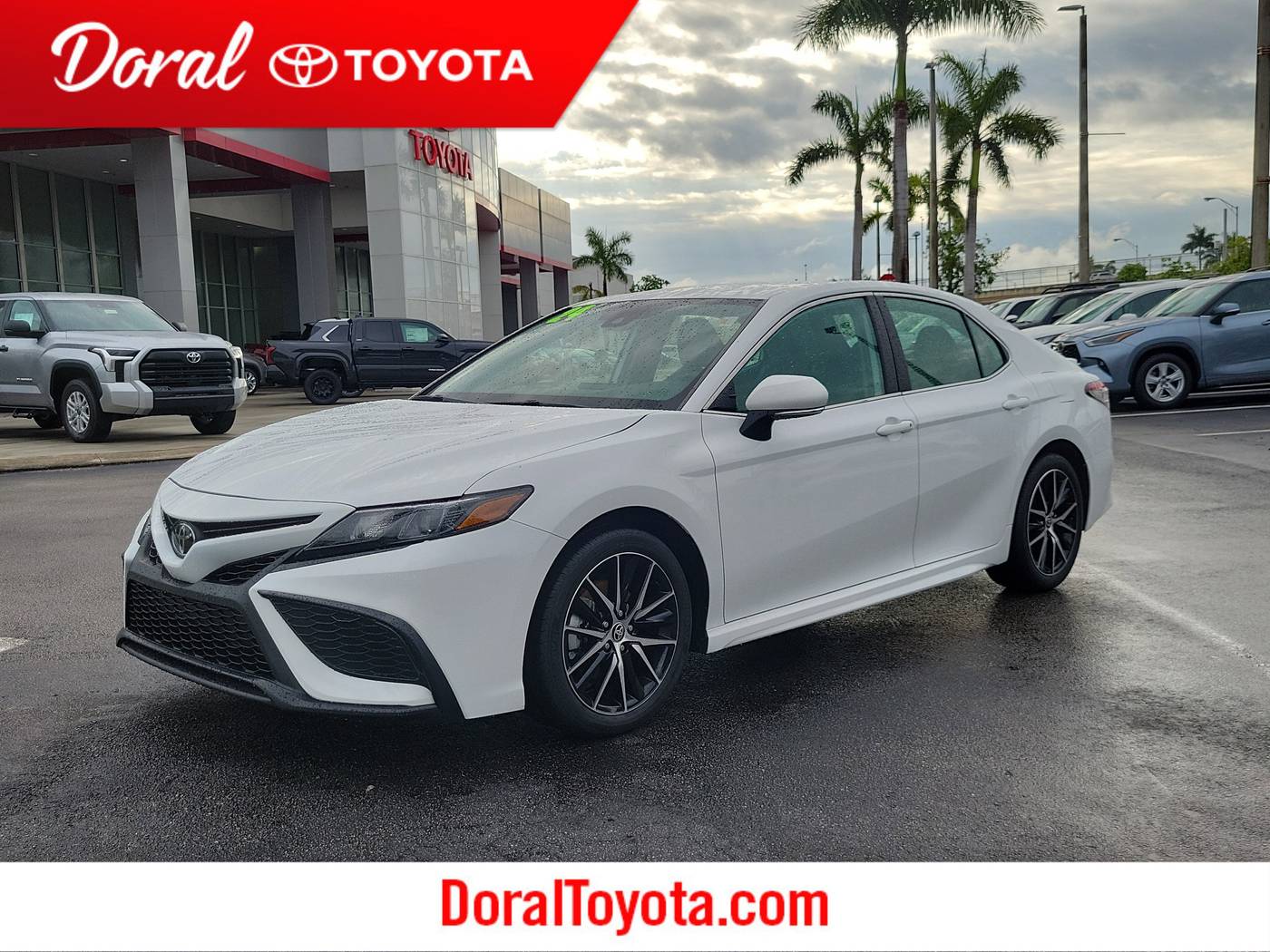 2024 Toyota Camry SE — Sedan — 18,058 mi — Doral, FL