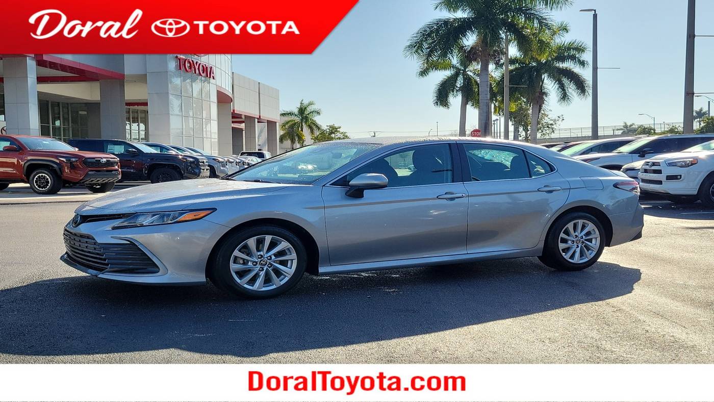 2023 Toyota Camry LE — Sedan — 53,512 mi — Doral, FL