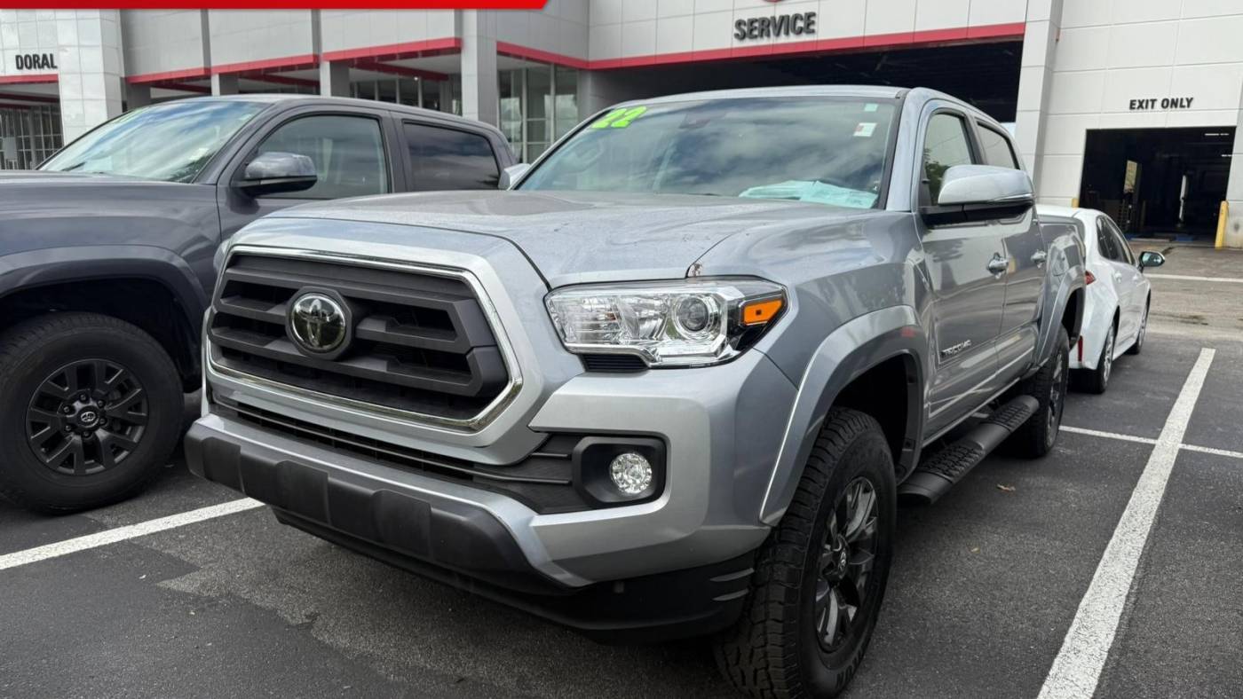 2022 Toyota Tacoma SR5 — Pickup Truck — 40,687 mi — Doral, FL