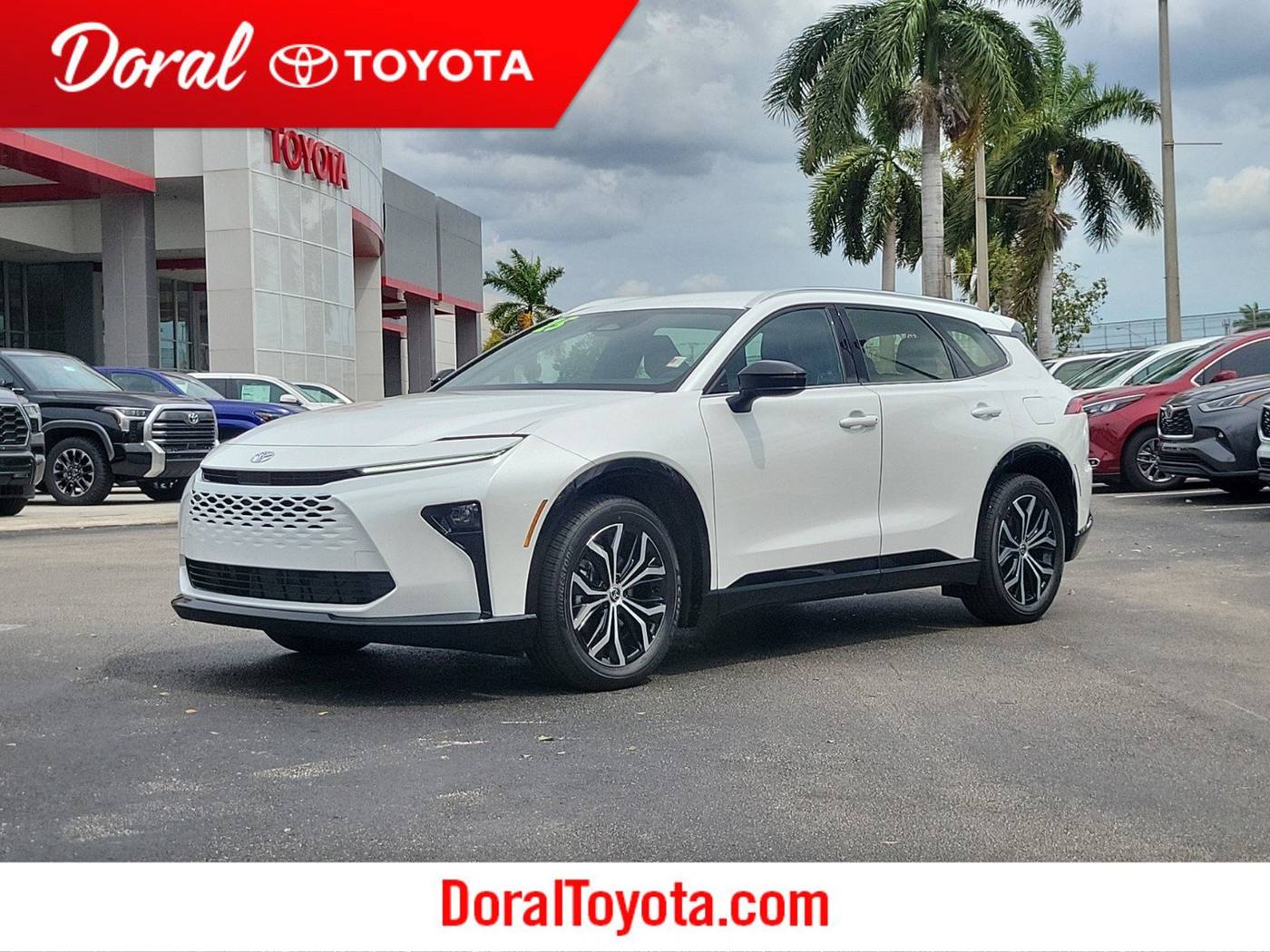 2025 Toyota Crown Signia XLE — SUV — 61 mi — Doral, FL