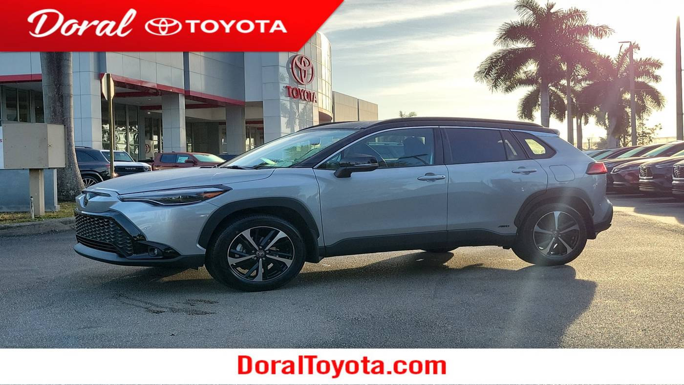 2024 Toyota Corolla Cross Hybrid XSE — SUV — 3,486 mi — Doral, FL