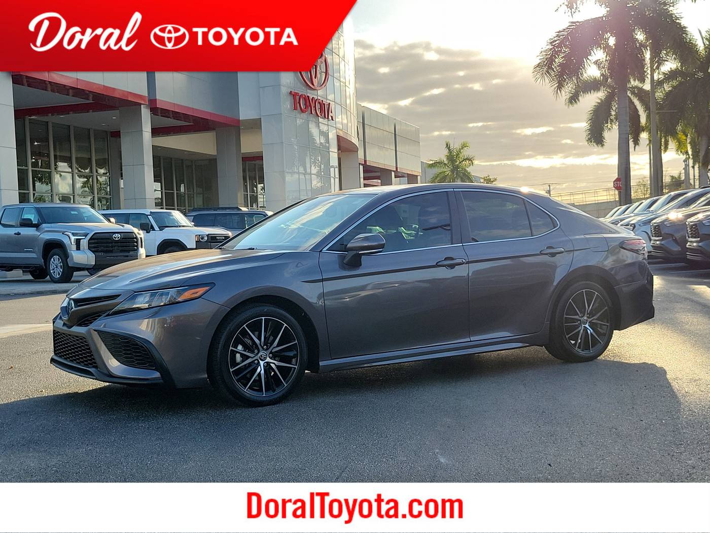 2022 Toyota Camry Hybrid SE — Sedan — 22,852 mi — Doral, FL