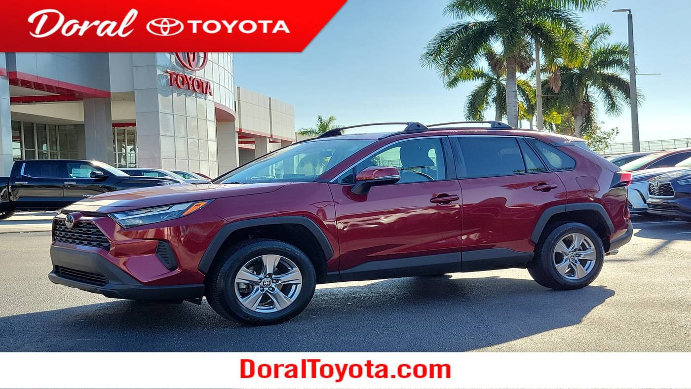 2022 Toyota RAV4 XLE — SUV — 14,312 mi — Doral, FL