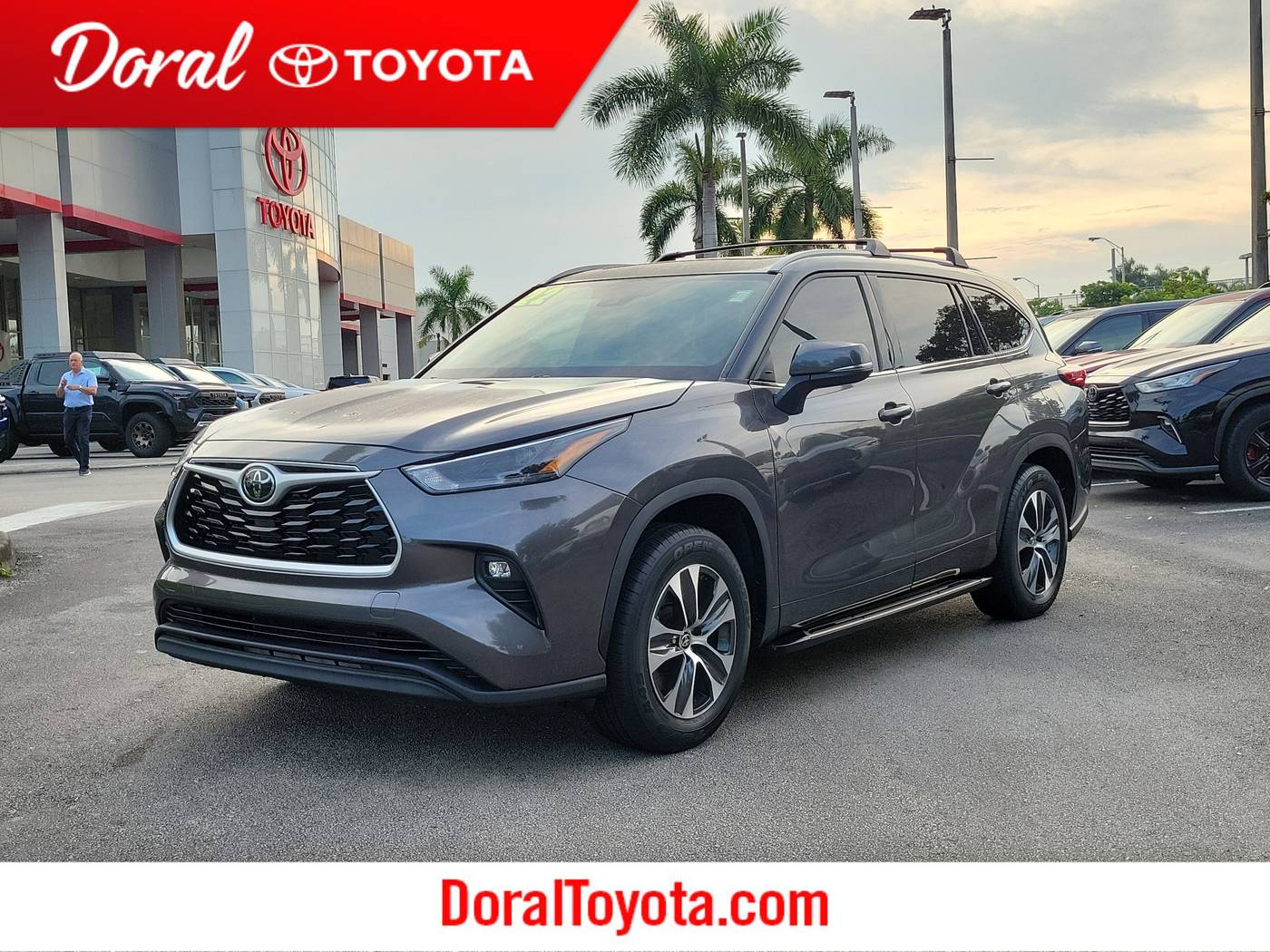 2022 Toyota Highlander XLE — SUV — 20,888 mi — Doral, FL