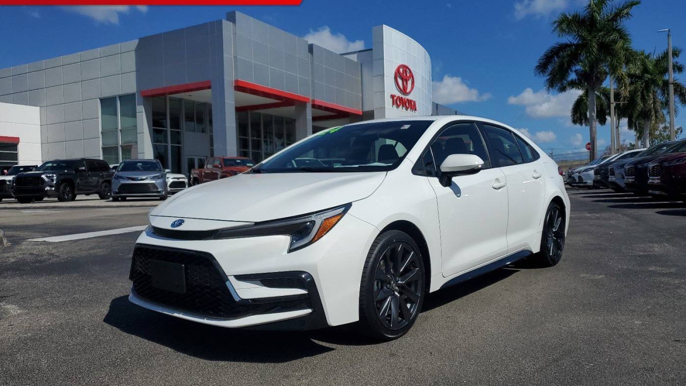 2024 Toyota Corolla Hybrid SE — Sedan — 22,024 mi — Doral, FL