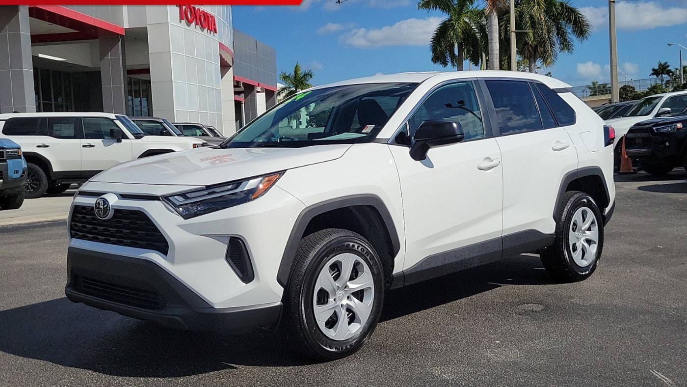 2024 Toyota RAV4 LE — SUV — 12,591 mi — Doral, FL
