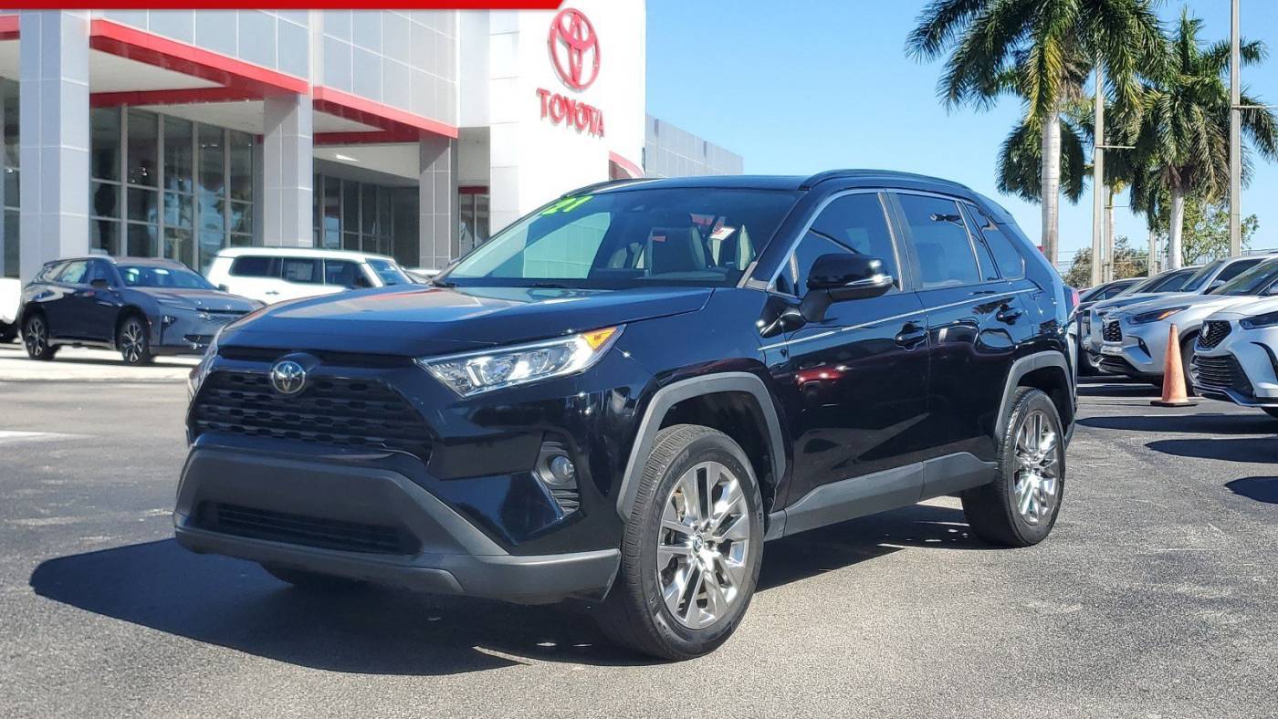 2021 Toyota RAV4 XLE Premium — SUV — 26,096 mi — Doral, FL