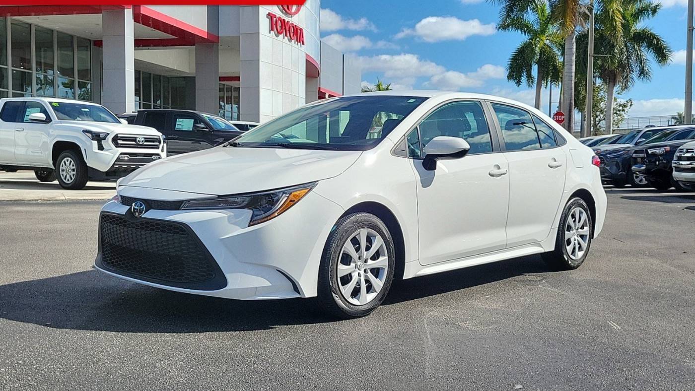 2022 Toyota Corolla LE — Sedan — 17,279 mi — Doral, FL