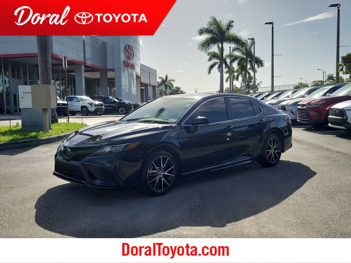 2024 Toyota Camry SE — Sedan — 15,865 mi — Doral, FL