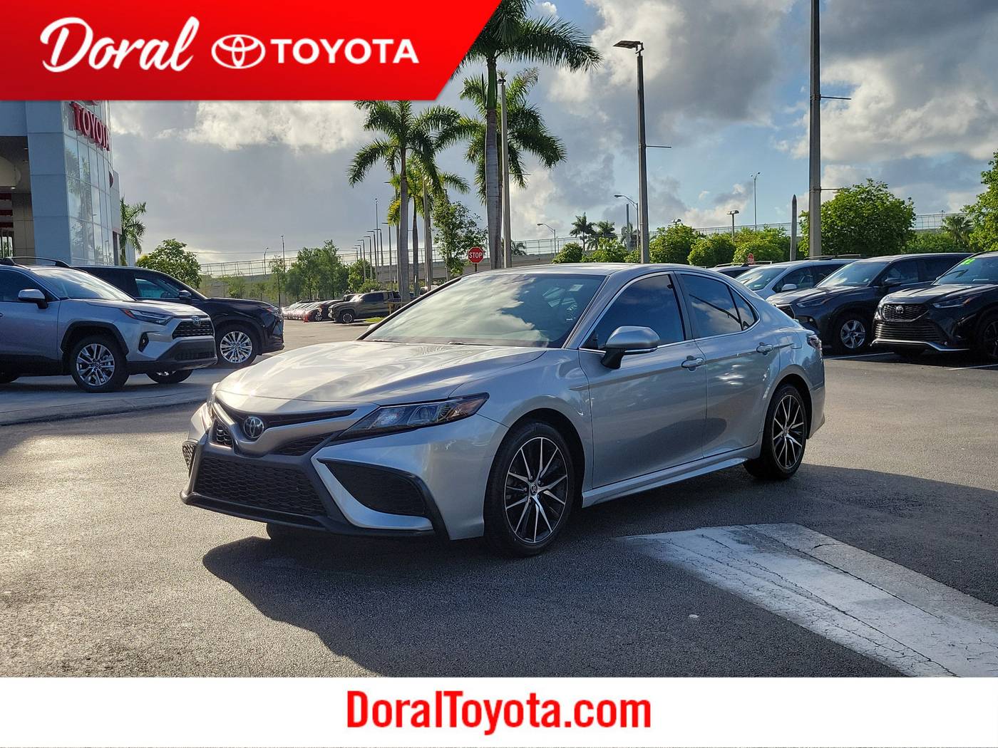 2022 Toyota Camry SE — Sedan — 34,647 mi — Doral, FL