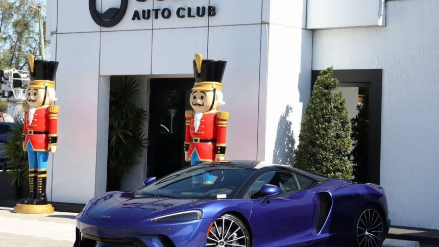 2020 McLaren GT